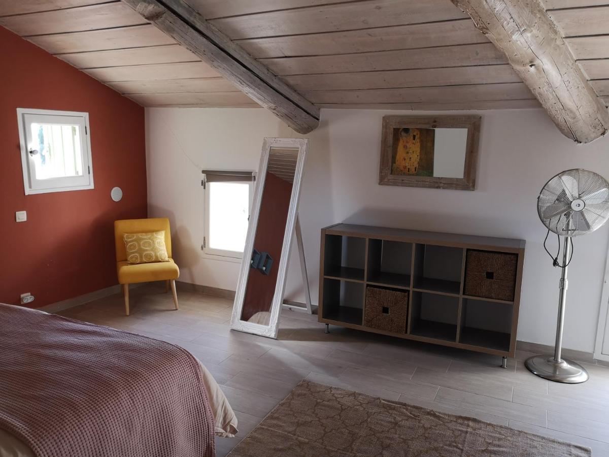 Aparthotel La Bastide Du Limon Mormoiron Exteriér fotografie
